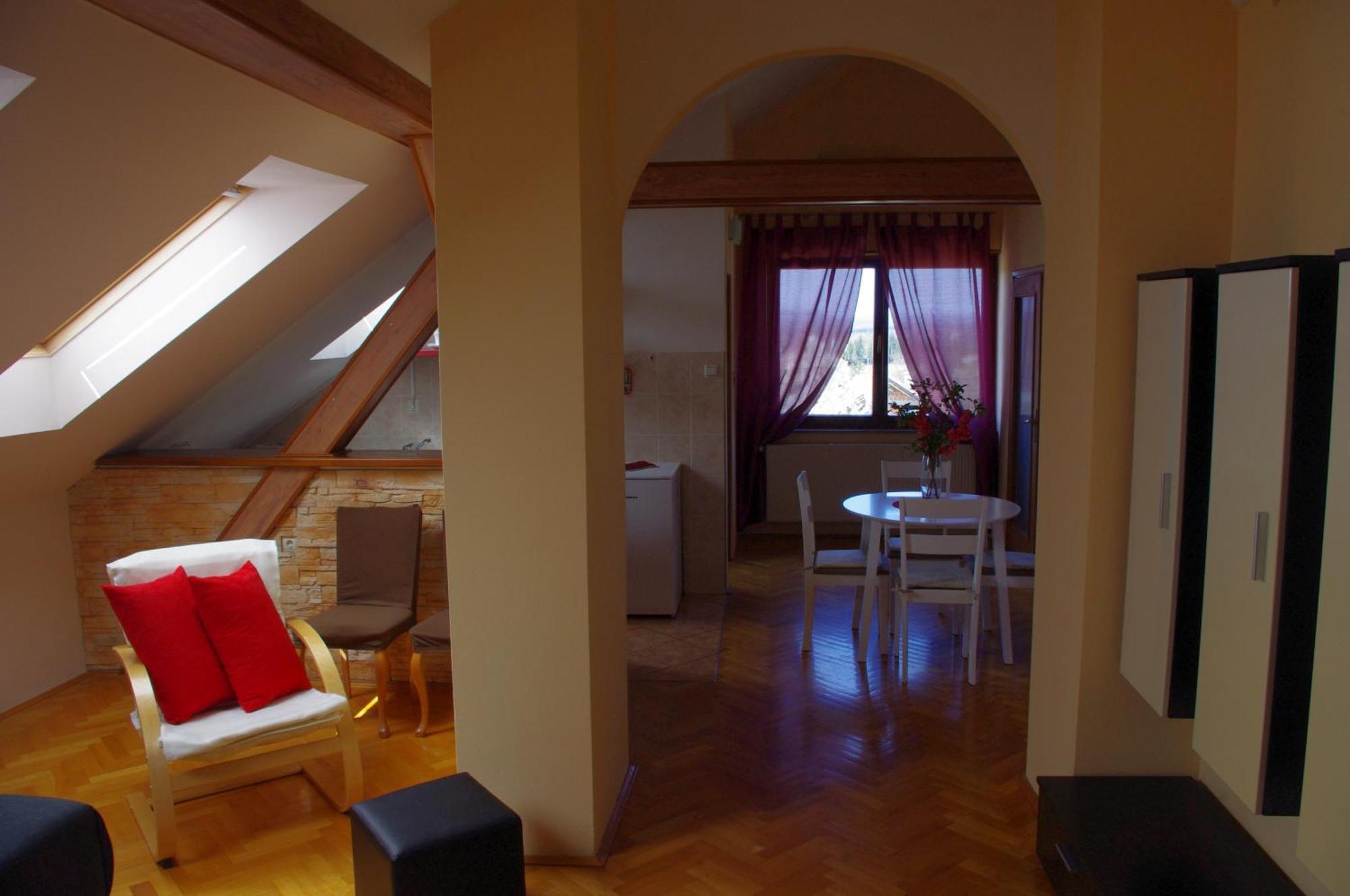 Apartment Tomy Slunj Buitenkant foto