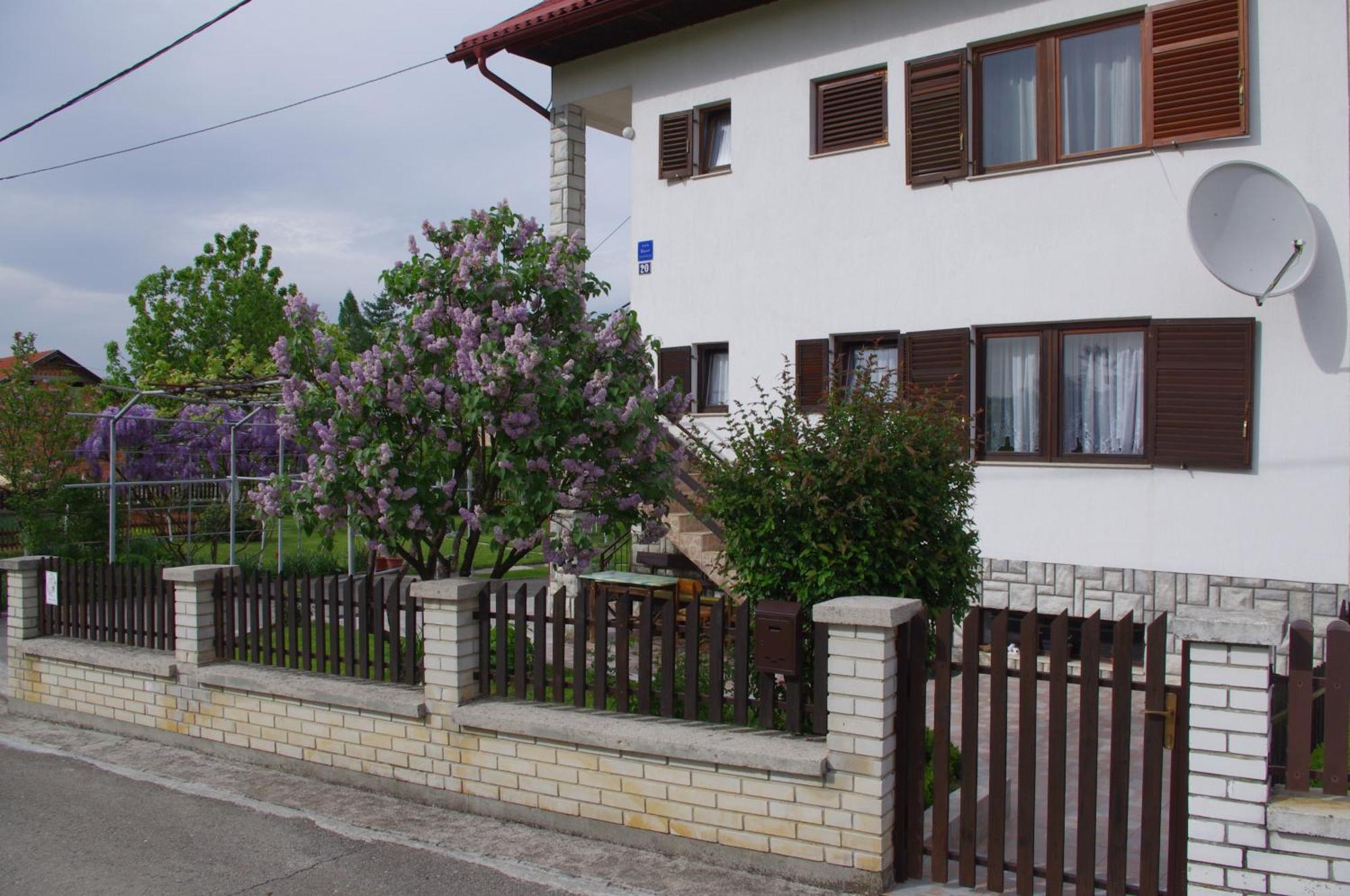 Apartment Tomy Slunj Kamer foto
