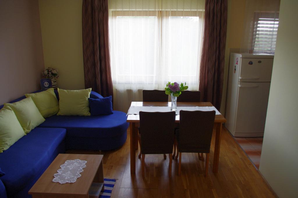 Apartment Tomy Slunj Buitenkant foto