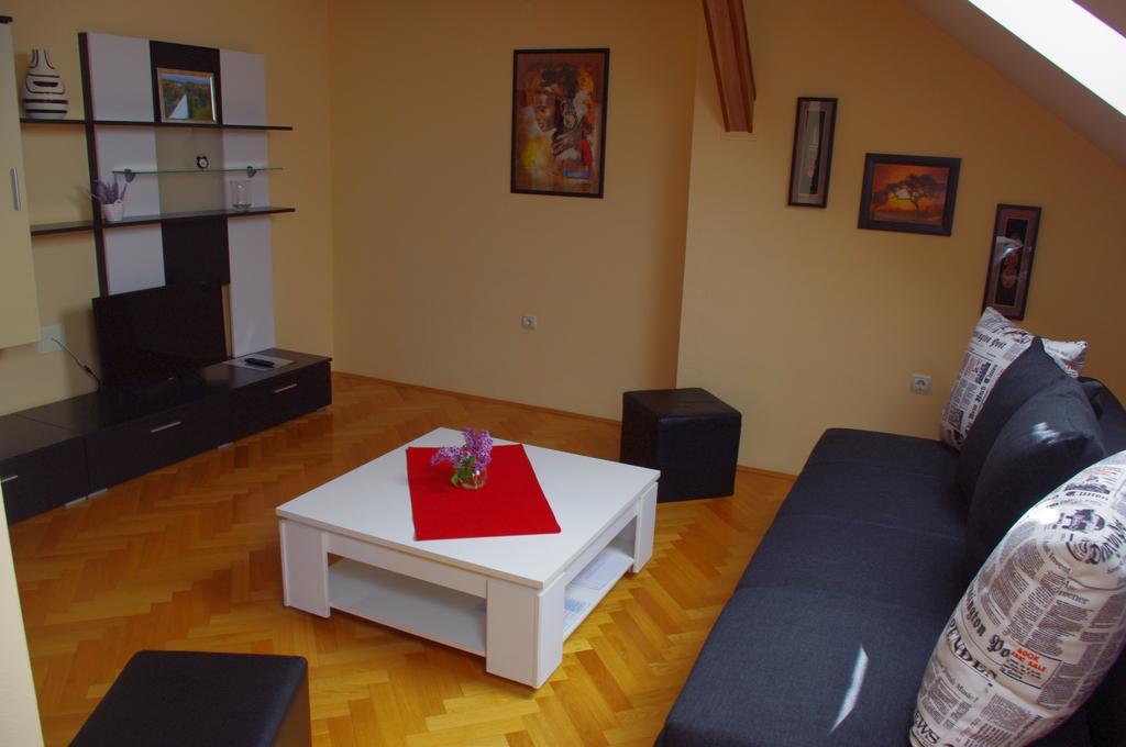 Apartment Tomy Slunj Buitenkant foto